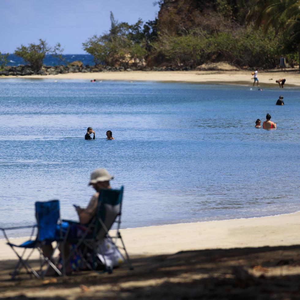 El hombre de 53 años falleció ahogado en el balneario Punta Salinas.
