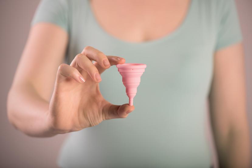 Así como los tampones llegaron a sustituir en gran parte el uso de las toallas sanitarias, la copa menstrual también está ganando terreno y cada vez es más popular entre las mujeres. (Pixabay)