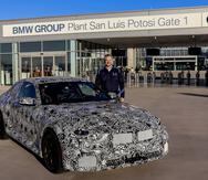 Fotografía cedida por JeffreyGroup donde se observa al presidente y CEO de BMW Group Planta San Luis Potosí, Harald Gottsche, mientras posa en la ciudad de San Luis Potosí, México.