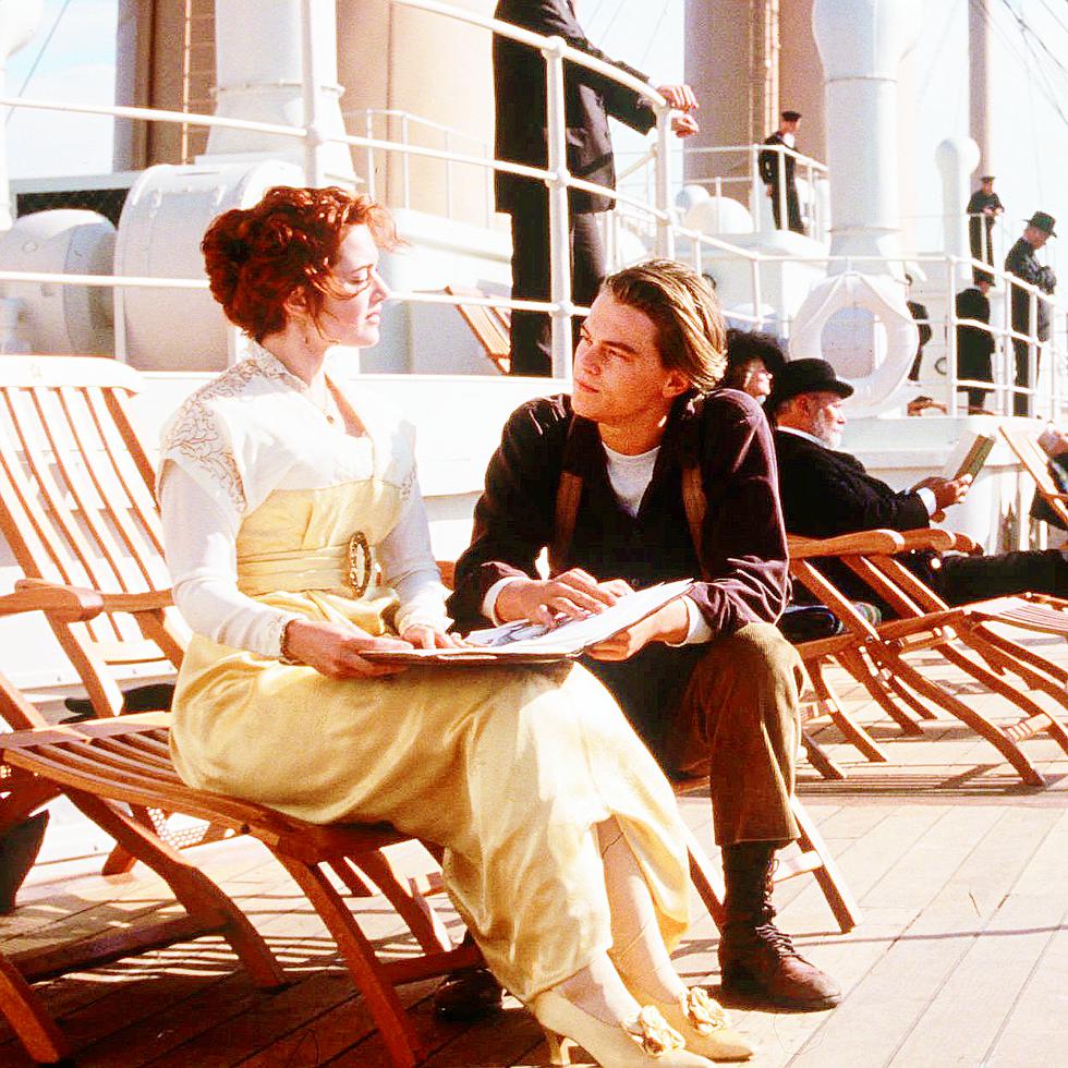 Kate Winslet y Leonardo DiCaprio en una escena de "Titanic".