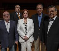 De izquierda a derecha: Omar Velazquez, Rafael Enrique Irizarry, Melissa Santana, Maximiano Valdés y Roselín Pabón.