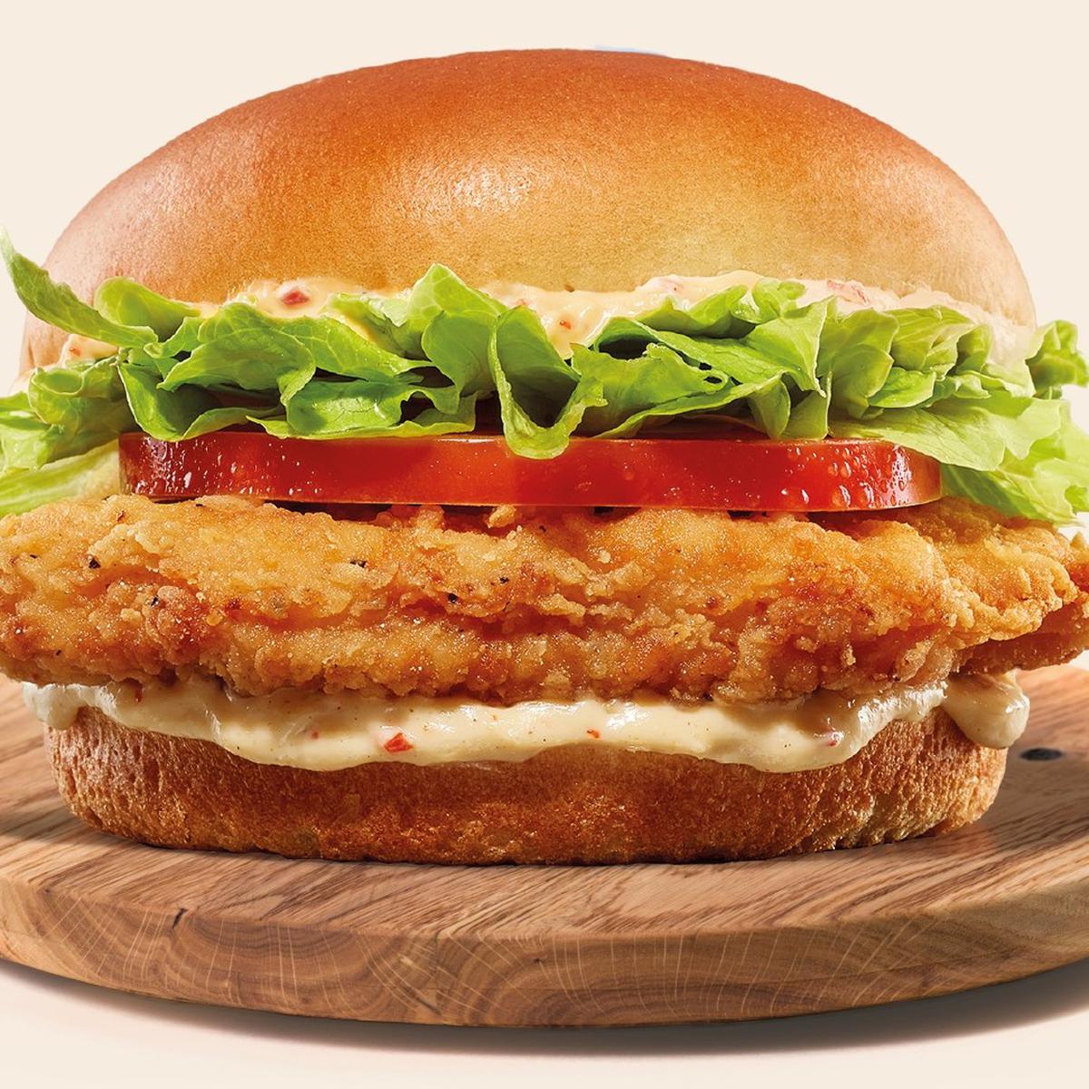 Llega el delicioso Royal Deluxe Chicken Sándwich a BURGER KING® - El Nuevo  Día