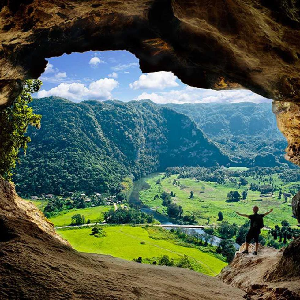 Desde que abrió en 2015, Cueva Ventana recibía unas 100,000 personas al año, pero actualmente no está operando.