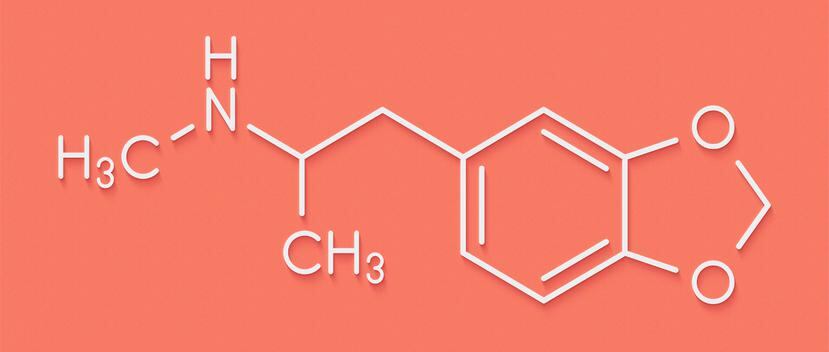 El estudio sugiere que el tratamiento por MDMA, la molécula del éxtasis, es seguro y podría reforzar los beneficios de la psicoterapia. (Shutterstock)