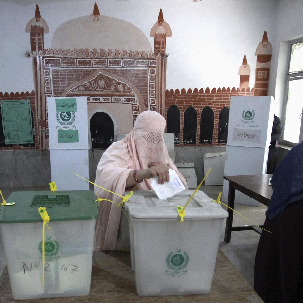 El Ministerio de Exteriores de Pakistán insistió en que la votación se celebró de forma pacífica y fue un éxito.