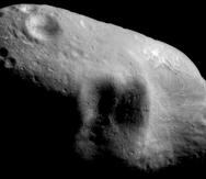Es normal que algunos asteroides sorprendan al ser detectados de manera tardía, pues no es nada fácil encontrar una pequeña roca espacial a grandes distancias. (The Associated Press)