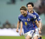 El japonés Ritsu Doan celebra tras marcar el primer gol de su equipo en la victoria 2-1 ante Alemania.