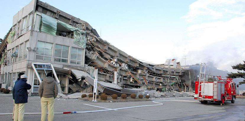 Takagaki diseñó inicialmente una estructura capaz de resistir el impacto de un terremoto de gran intensidad, pero estos planos fueron cambiados durante el proceso de construcción. (Archivo AFP)