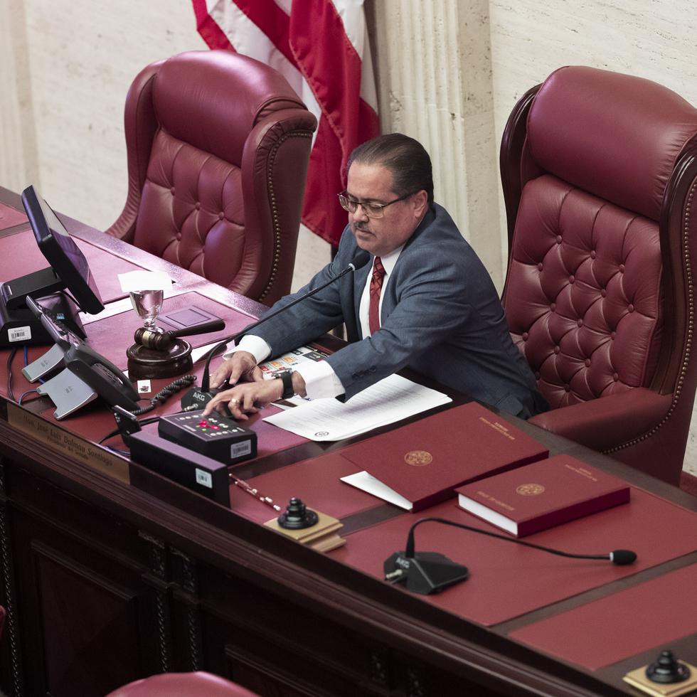 Sesión Ordinaria del Senado de Puerto Rico en su último día aprobación de medidas. En la foto, el presidente del Senado José Luis Dalmau.