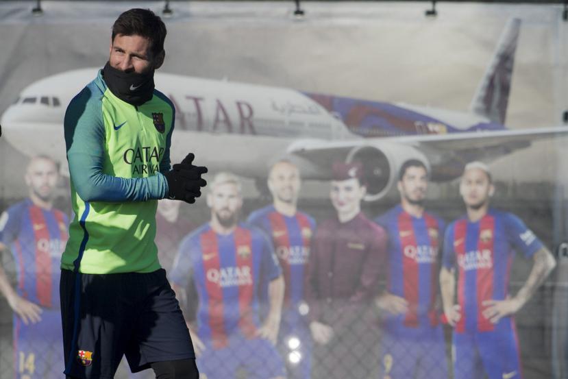 El delantero argentino del FC Barcelona Leo Messi, durante la sesión de entrenamiento. (Agencia EFE)