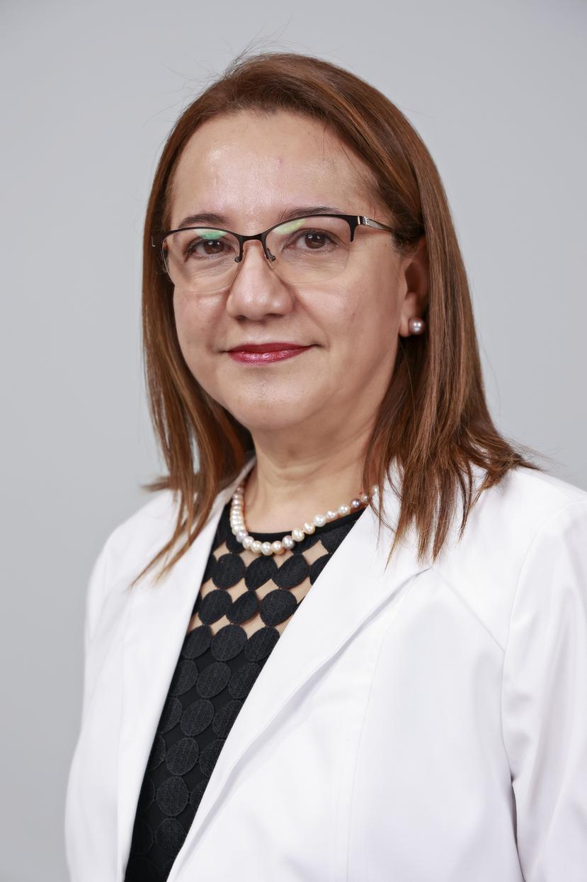 Doctora Claudia Rosales