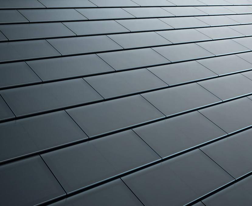 Las tejas solares tienen un costo mayor que un techo convencional junto con los paneles fotovoltaicos. (Tesla.com)
