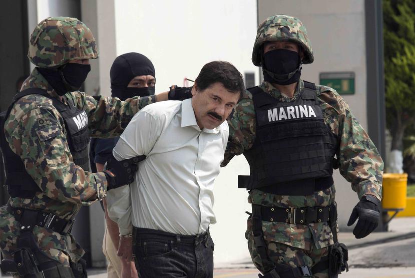 “El Chapo” fue arrestado en 2014 y se escapó por un túnel de la cárcel mexicana donde se encontraba en 2015. En el 2016 volvió a ser arrestado. (Bloomberg)