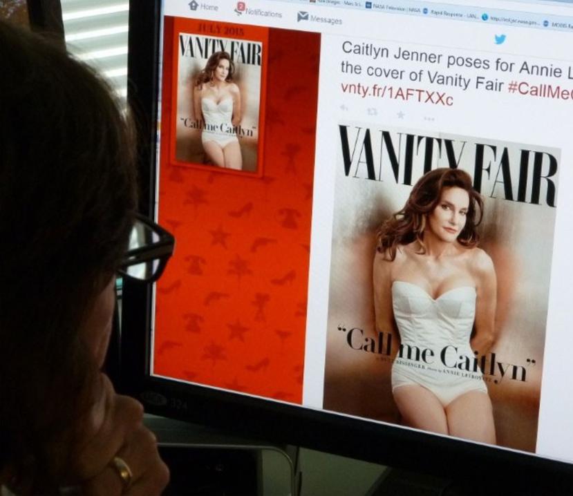 Jenner encendió el universo cibernético el lunes cuando tuiteó una foto de la portada. (AFP)