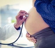 Ginecólogo asegura que la mayoría de las embarazadas con COVID-19 tienen un proceso de embarazo y parto sin complicación.