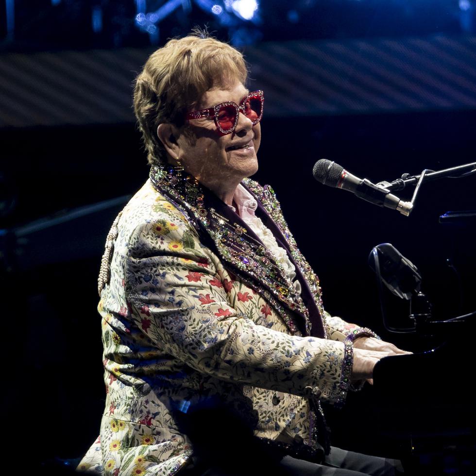 Elton John concluyó en julio de 2023 su gira de conciertos "Farewell Yellow Brick Road".