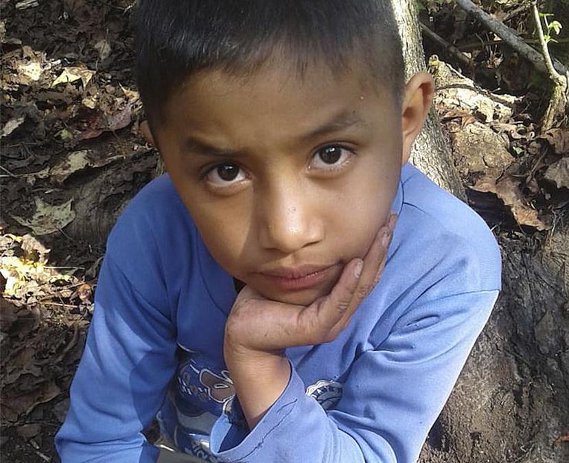 Felipe Gómez Alonzo, de 8 años, en Yalambojoch, Guatemala. (AP)