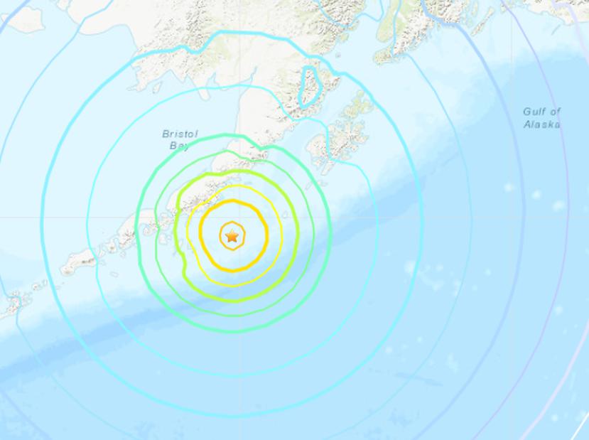Mapa de intensidad que identificó el Servicio Geológico de Estados Unidos acerca del terremoto de 8.2 en Alaska.