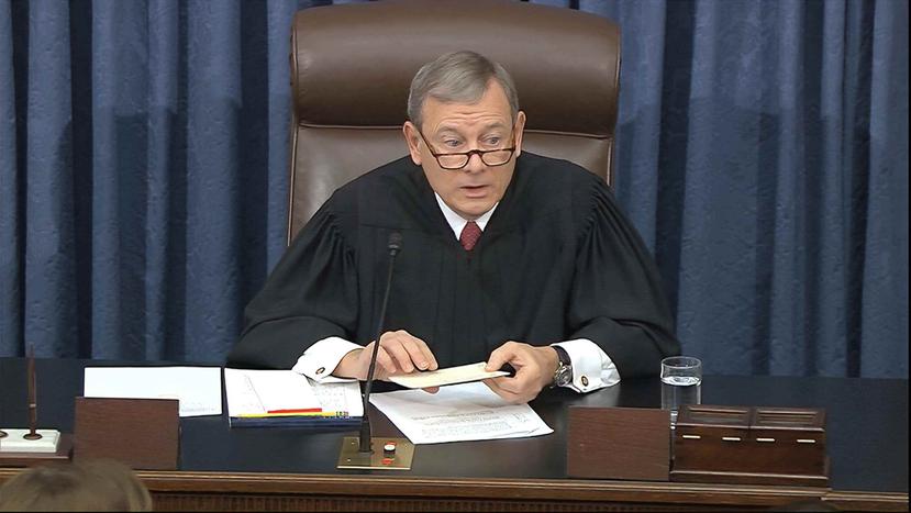 El presidente del Supremo federal, el juez John Roberts, lidera los procesos. (AP)