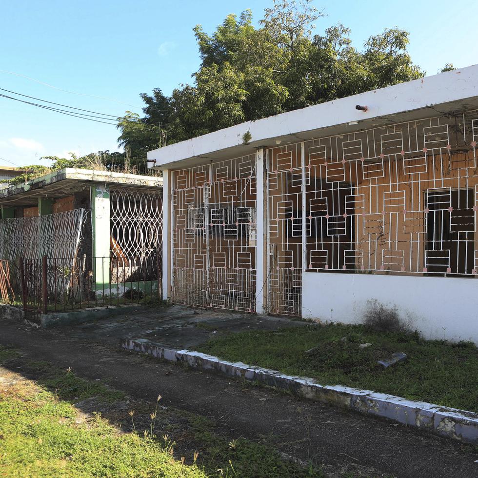 20 DE NOVIEMBRE DE 2021, SAN JUAN Puerto Rico
Nota sobre casas abandonadas. Foto en la calle 52 SE, Americo Miranda.

FOTO/ VANESSA SERRA DIAZ