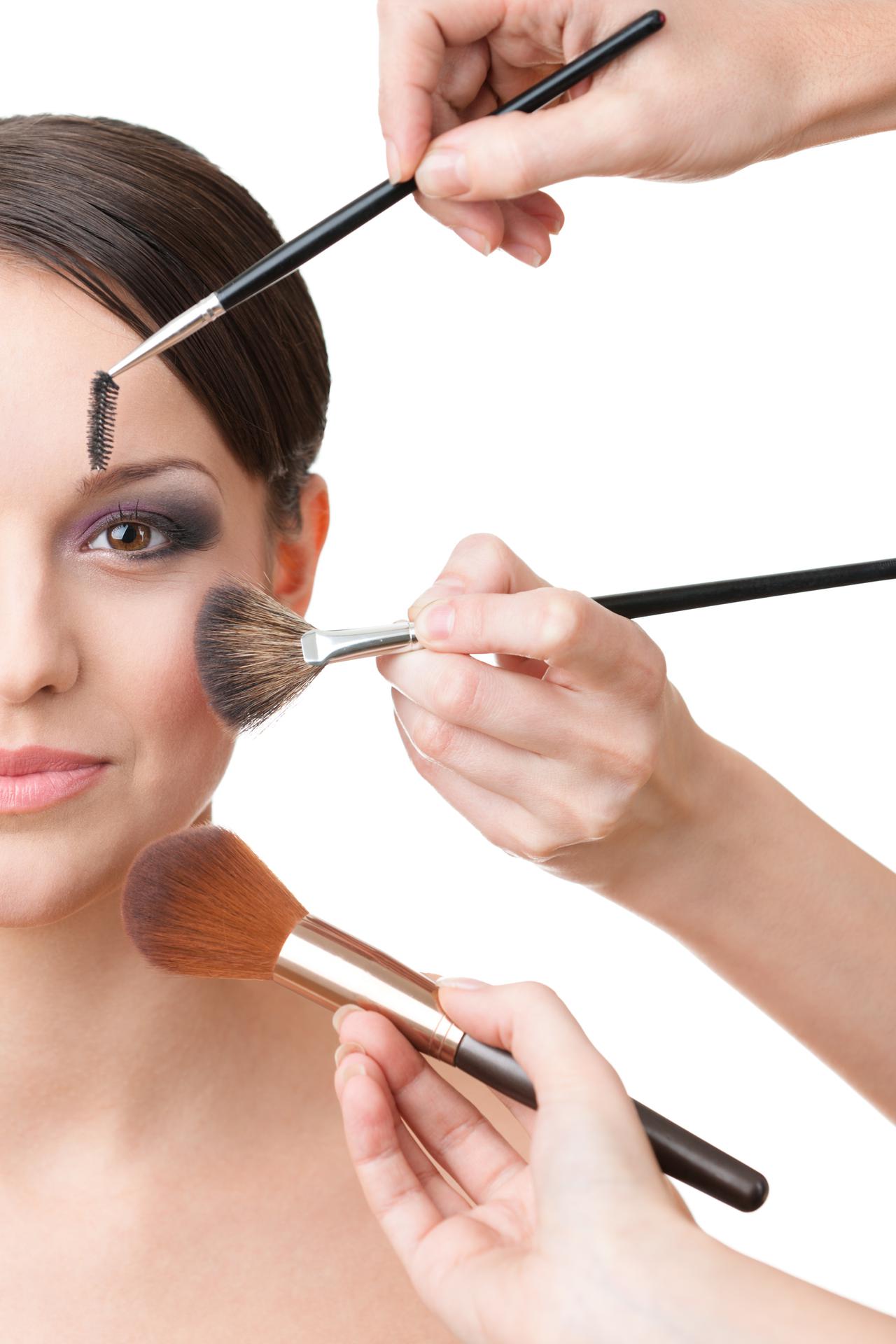 Cinco consejos de maquillaje para un acabado ideal