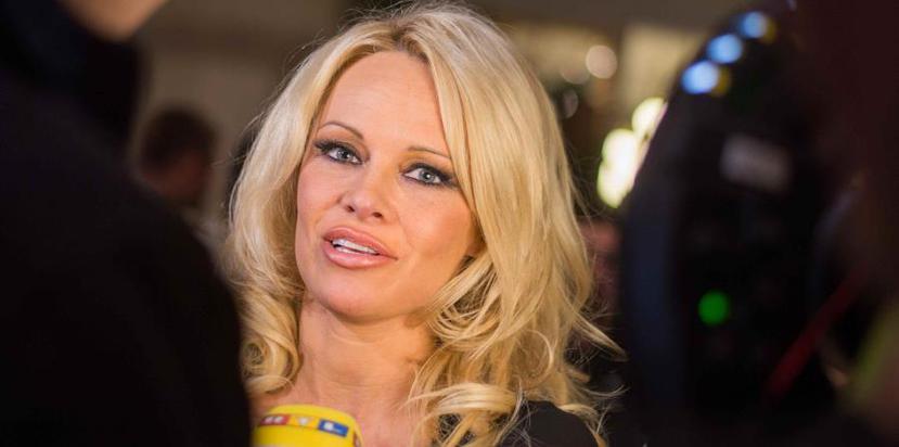 Pamela Anderson, exestrella de la serie televisiva "Baywacth" (AP).