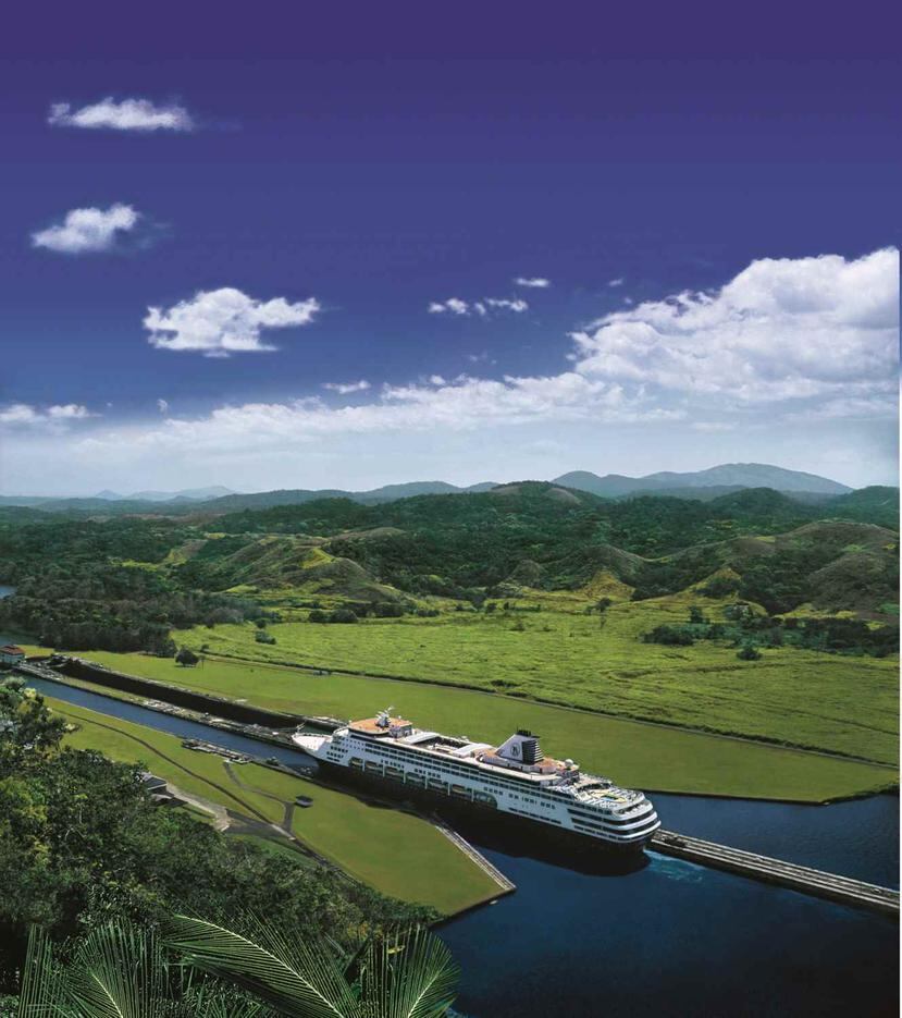 Cruzar el Canal de Panamá toma entre seis a 12 horas.