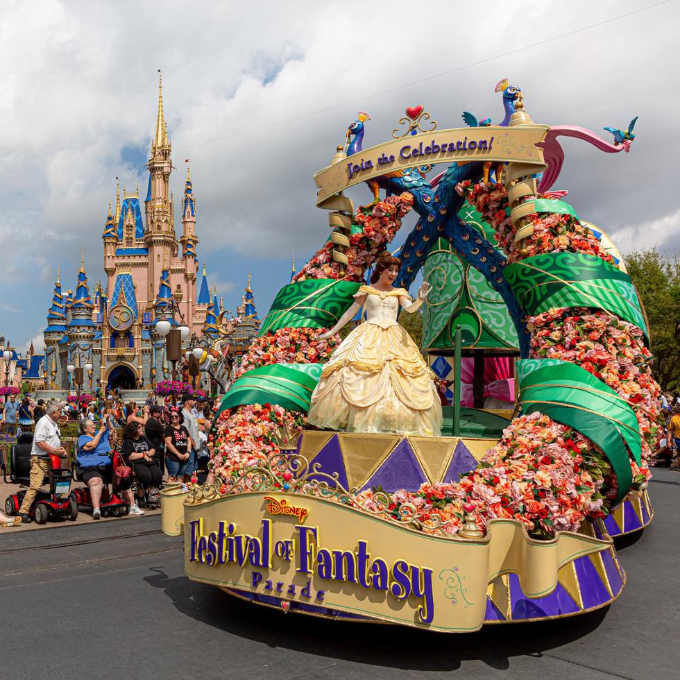 Festival of Fantasy Parade, en Magic Kingdom.
