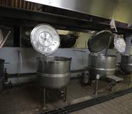 En la foto, las calderas en la cocina de la cárcel 1072 de Bayamón.