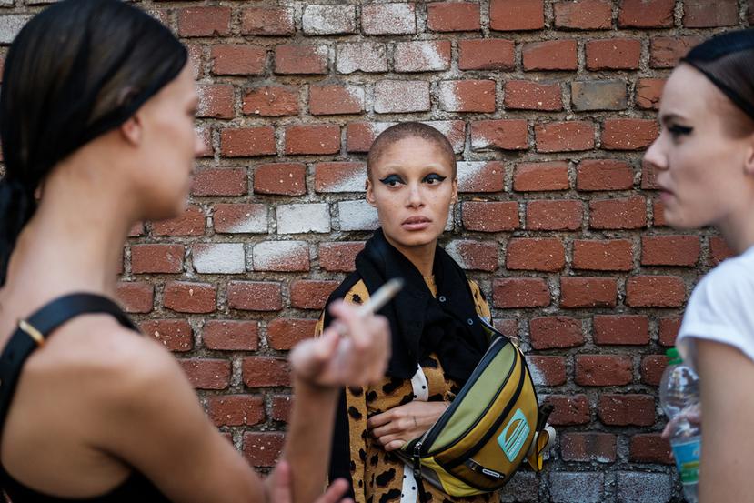 Marcus Rashford posó junto a la modelo y activista por la salud mental Adwoa Aboah. (Shutterstock)