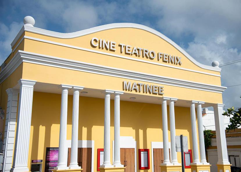 Municipal company Cine Teatro Fénix.