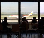 Marilú Santiago, portavoz del Departamento de Estado, señaló que la versión que le ha proporcionado la gerencia de Iberia en Puerto Rico alude a la parte de que los pasajeros “llegaron tarde” al vuelo original en Ámsterdam.