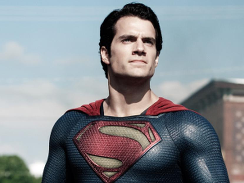 El actor Henry Cavill da vida a Clark Kent en Man of Steel. (Archivo)