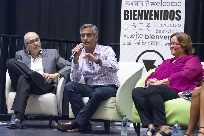 De izquierda a derecha: José Jaime Rivera, expresidente de la USC; Luis Alberto Ferré Rangel, principal oficial de innovación de GFR Media, y Adalexis Ríos, exdirectora ejecutiva de INSPIRA (Suministrada)