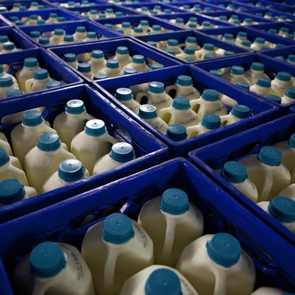 La empresa no divulgó datos sobre la cantidad de leche decomisada ni lo que las pruebas realizadas revelaron y que provocó que Tres Monjitas calificara los productos como que no cumplían con sus estándares de calidad.