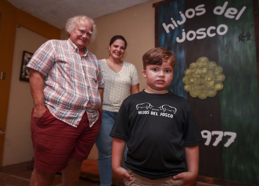 José Soto, founder of Hijos del Josco restaurant in Utuado, with his daughter Sayil Soto, the establishment’s manager, and grandson Mauro Morales.