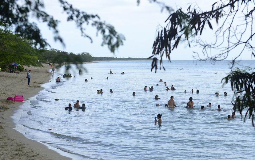 La oferta turística de los paradores es muy diversa y muchos de ellos están muy cerca de la playa. En la foto, la playa Combate, en Cabo Roio. (GFR Media)