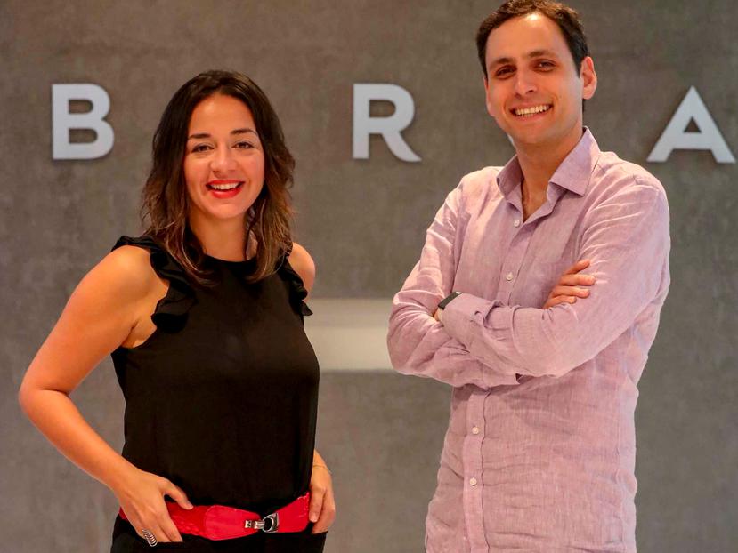 Desde la izquierda: Erika Medina-Vecchini, directora ejecutiva de Endeavor Puerto Rico, y Jason Borschow, fundador y CEO de Abarca Health.