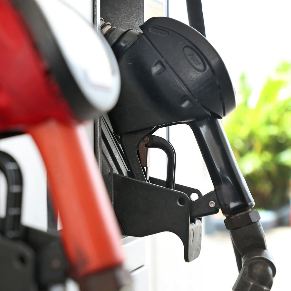No se descarta que el precio de la gasolina regular en Puerto Rico alcance el dólar.
