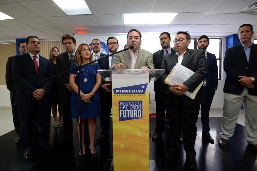 El licenciado Ángel Marrero (c) solicitó que la Comisión de Primarias del Partido Nuevo Progresista se exprese en torno a las denuncias que hizo.