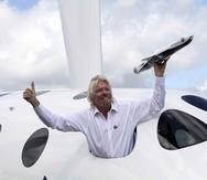 El multimillonario Richard Branson y dueño de Virgin Galactic recientemente se convirtió en el primer empresario de su categoría en completar un viaje turístico, superando a sus rivales comerciales como Elon Musk y Jeff Bezos.