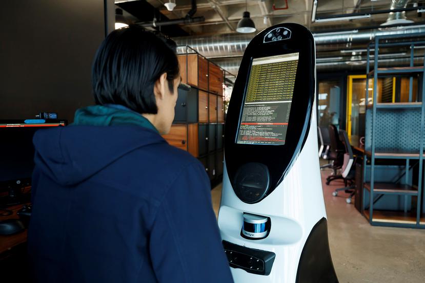 El robot tomará la temperatura y podrá evaluar el cuadro clínico de la persona para concluir si está o no en riesgo de contagio.