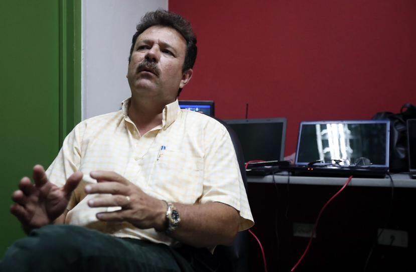 José Aponte Dalmau denunció una supuesta inacción por parte del gobierno central y de la Agencia Federal para el Manejo de Emergencias.