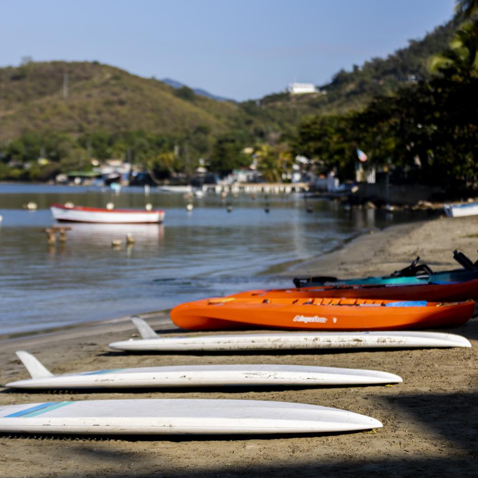 Adventure and Water Sport es una compañía de tours acuáticos y terrestres, ubicados en la Playa Villa Pesquera de Patillas.