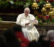El papa Francisco preside una misa el domingo 5 de junio de 2022, en la Basílica de San Pedro.