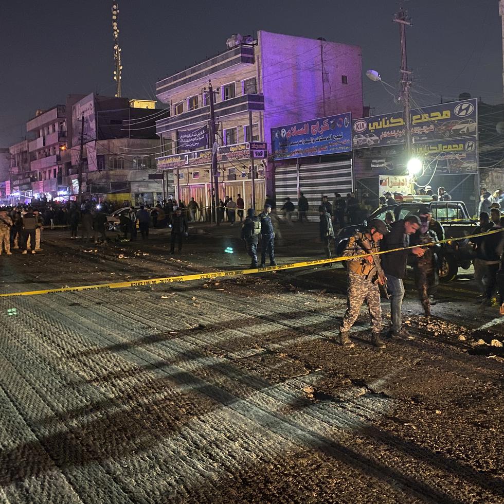 Al menos, tres personas habían muerto este miércoles en un bombardeo con drones que tuvo como objetivo un vehículo todoterreno donde viajaban integrantes de milicias iraquíes proiraníes.