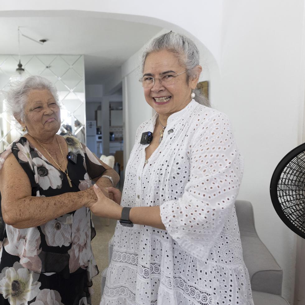 La experiencia le permitió volver a encontrarse con sus antiguos vecinos y amigas de la comunidad como lo es la residente Nereida Alicea Cosme. 
