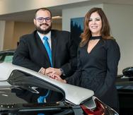 Marimer Martínez, gerente general, y Enrique De la Cruz, gerente general de Ventas, son los encargados de mantener un alto nivel de calidad de servicio en Autogermana BMW.