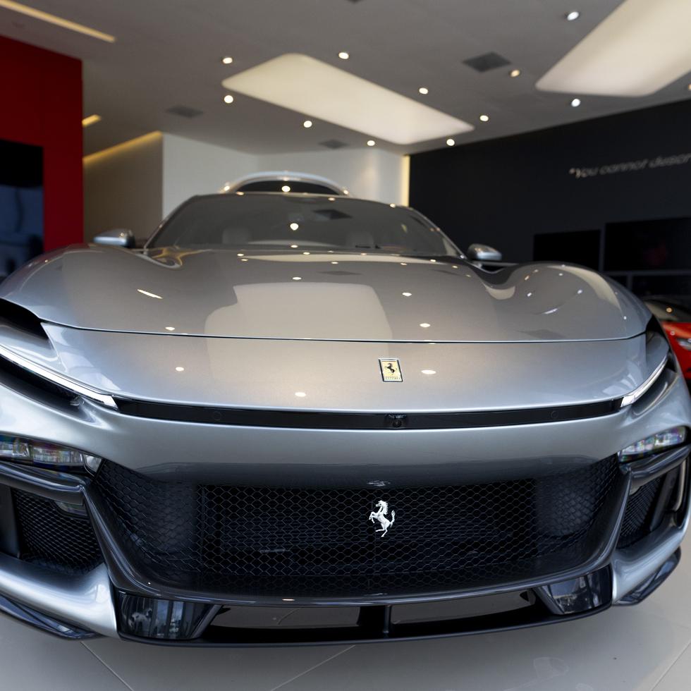 Para Ferrari, el lanzamiento del nuevo Purosangue es un cambio de juego en el segmento de carros deportivos.