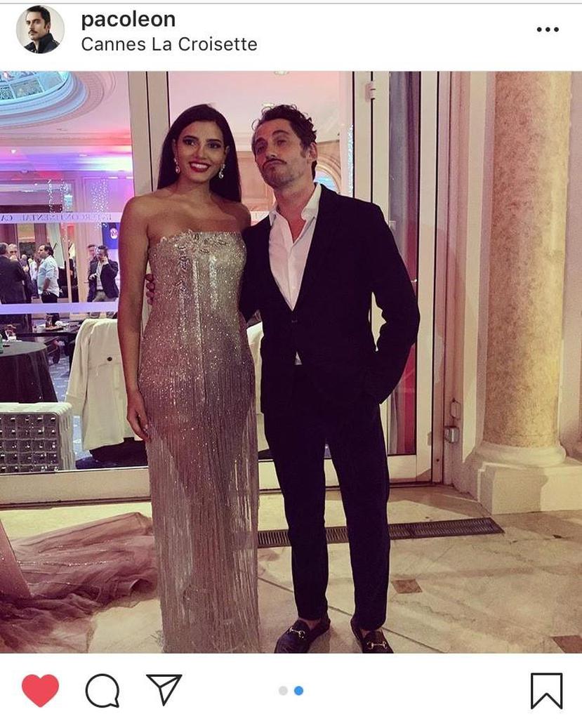 En el evento, Stephanie Del Valle conoció al actor español Paco León, quien se le acercó  para tomarse una foto y luego publicarla en las redes sociales. (Suministrada)